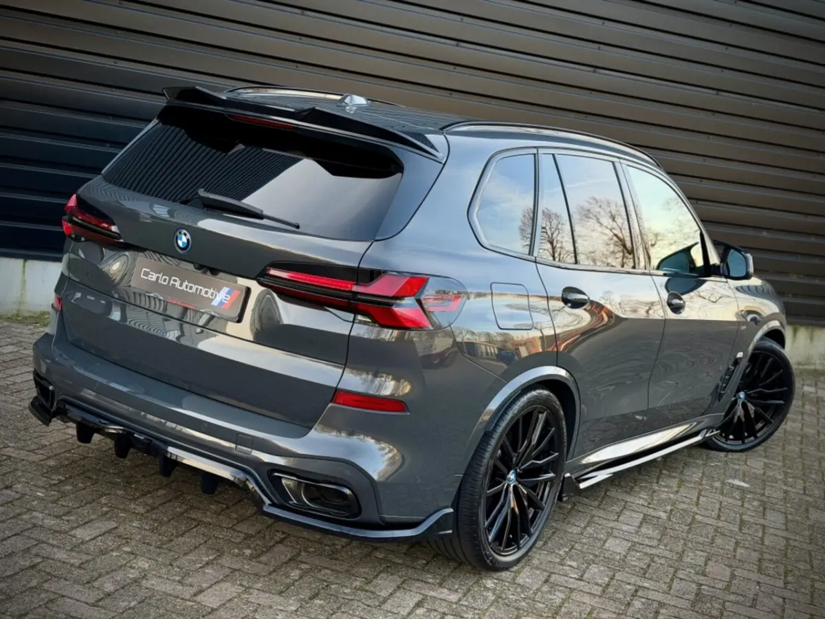 xDrive50e M-PERF. B&W|PANO SKY|HUD|360|SOFT|MASSAGE VOL