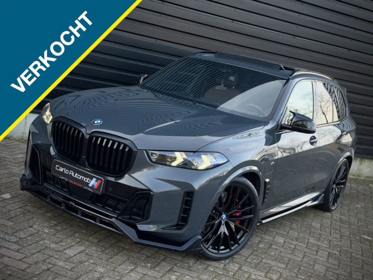 xDrive50e M-PERF. B&W|PANO SKY|HUD|360|SOFT|MASSAGE VOL