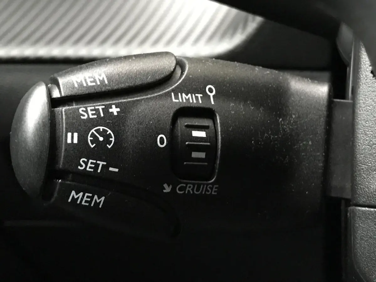 1.2 PureTech Style | Camera | Navigatie