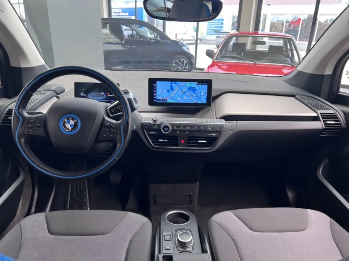 Executive 120Ah 42 kWh/Navi-Pro/Carplay/W-pomp/*14.000km*/Led/20"