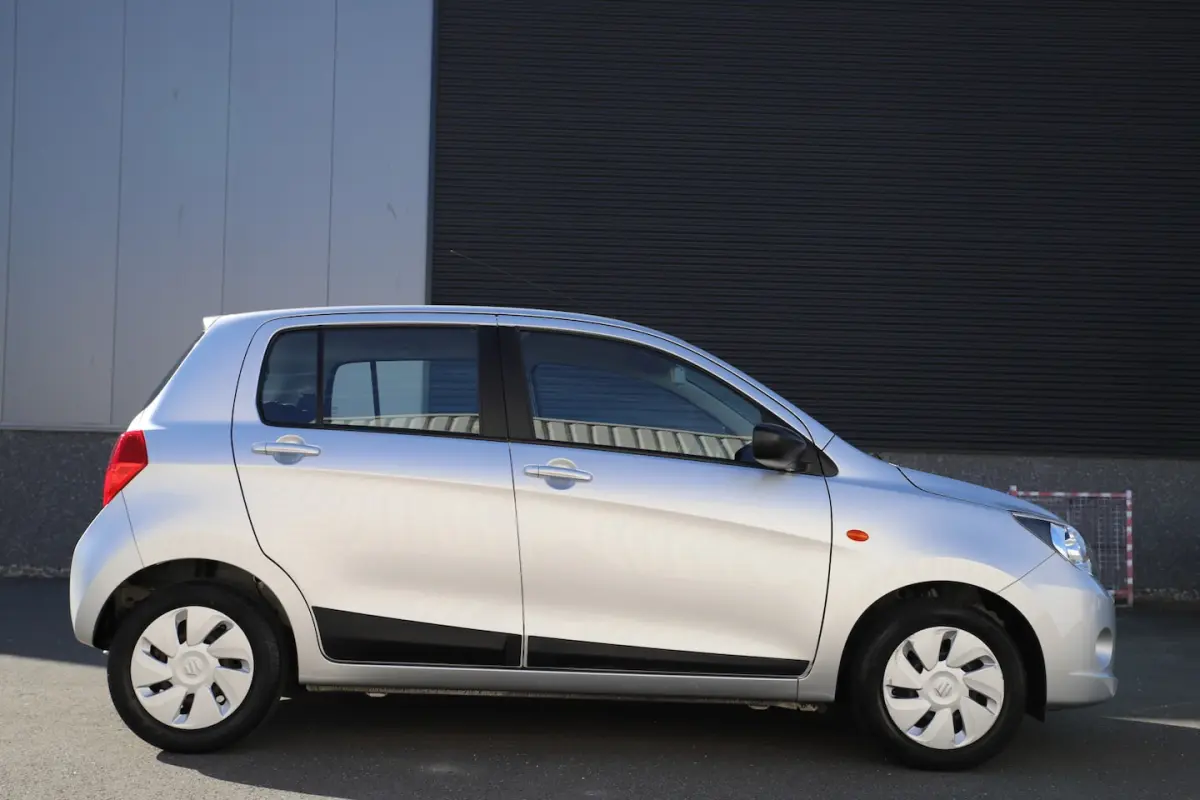 1.0 Comfort 5drs Airco/Zuinig & â¬24 per mnd./Parkeersensoren