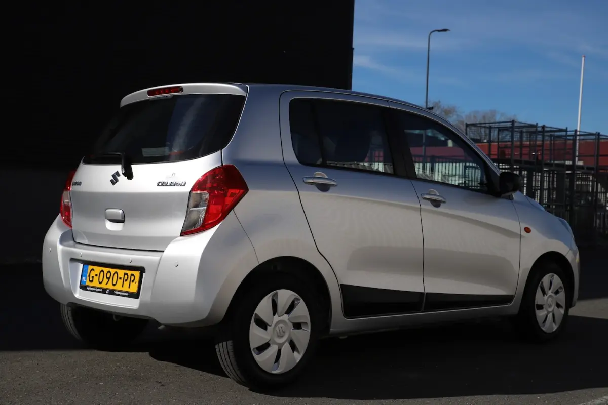 1.0 Comfort 5drs Airco/Zuinig & â¬24 per mnd./Parkeersensoren