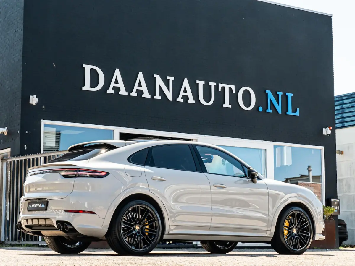 4.0 Turbo S E-Hybrid Sport Chrono