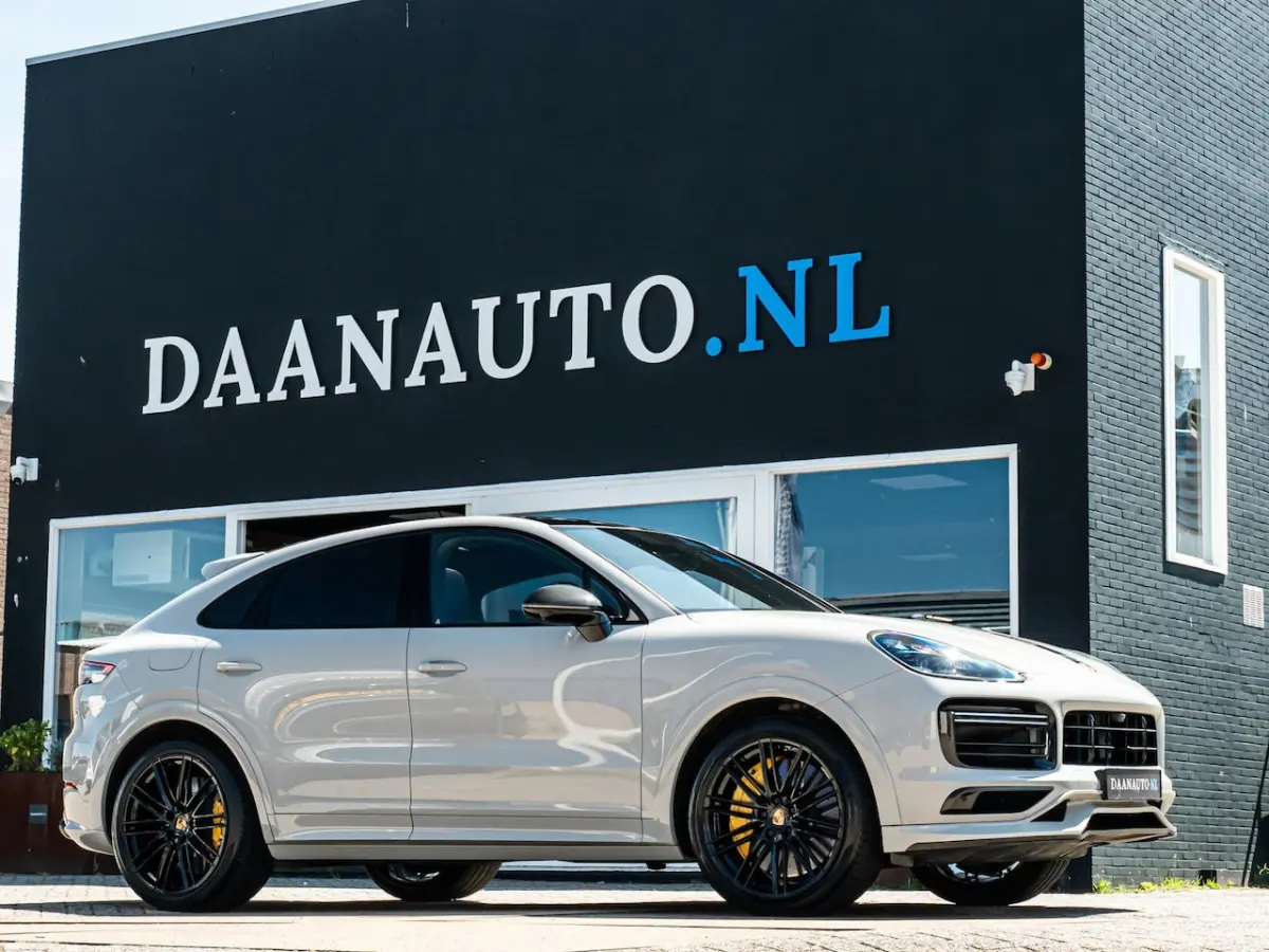 4.0 Turbo S E-Hybrid Sport Chrono