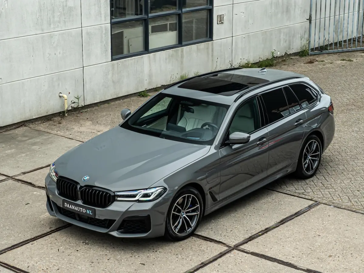 530e xDrive Business Edition Plus M Sport Pano CoPilot Laser Massage