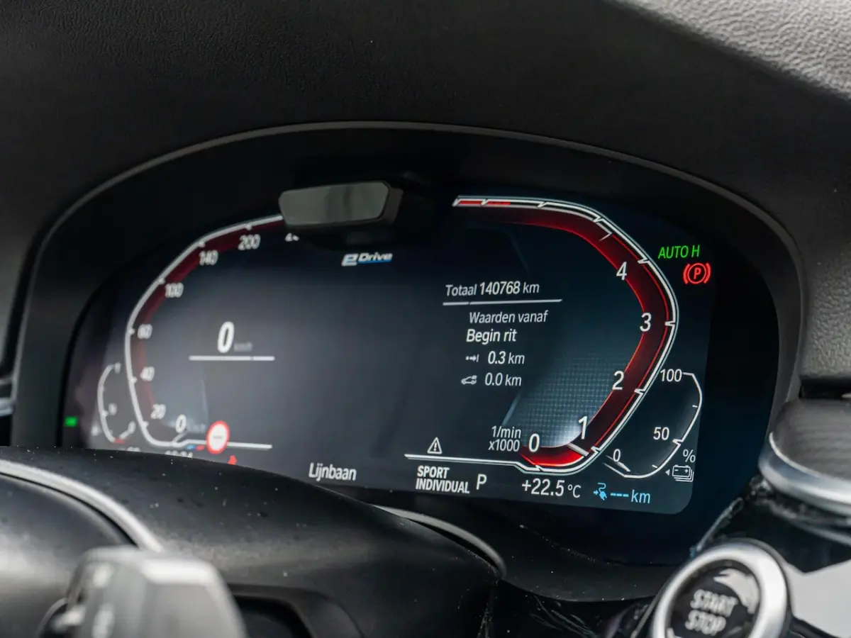 530e xDrive Business Edition Plus M Sport Pano CoPilot Laser Massage