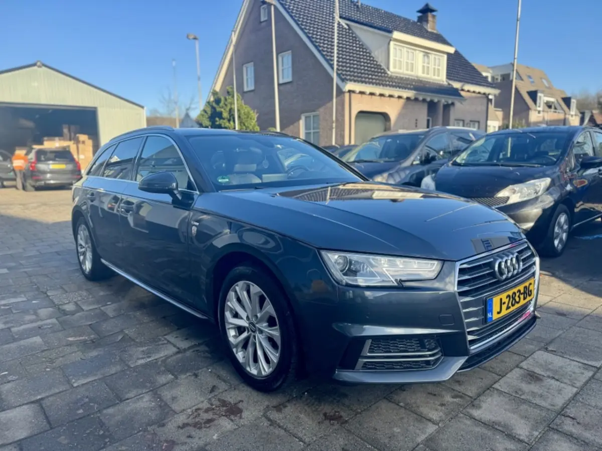 2.0 TDI Design Pro line Plus*Pano