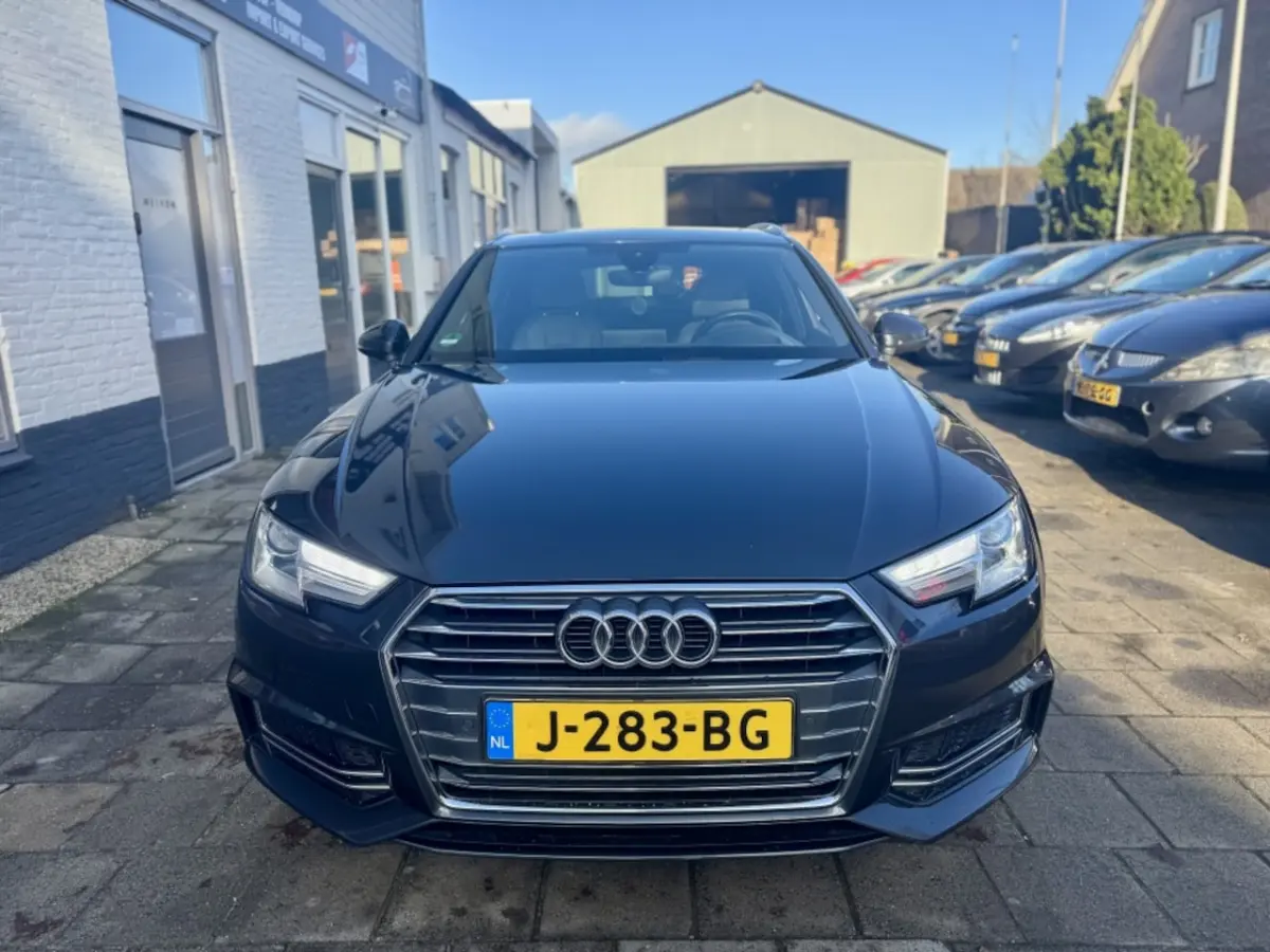 2.0 TDI Design Pro line Plus*Pano