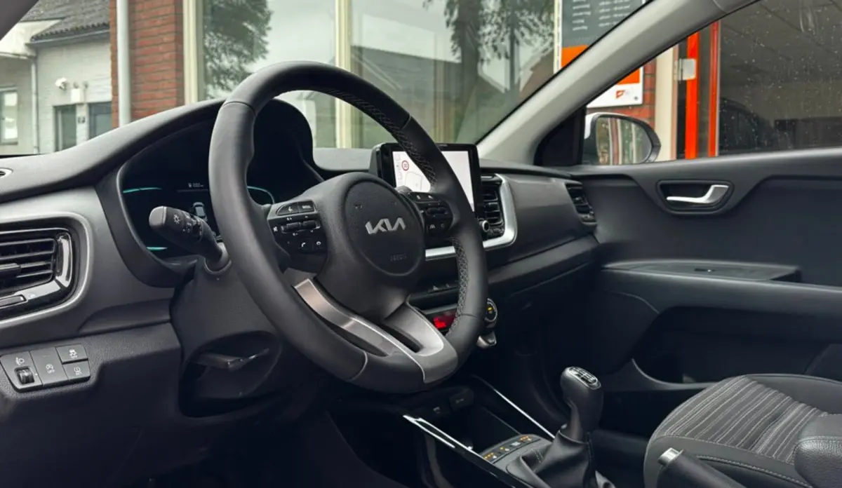 1.0 T-GDi MHEV DynamicPlusLine *Carplay*Navi*Stoel/Stuurverwarming*Led