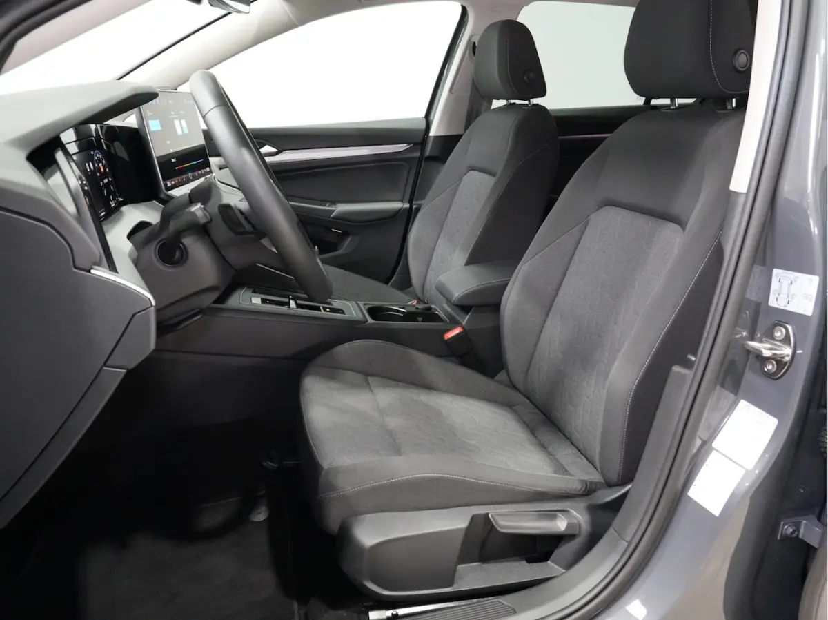 1.5 eHybrid Life Ed. | Camera | Android/Carplay | Stoel/stuurverw. | 18" 202