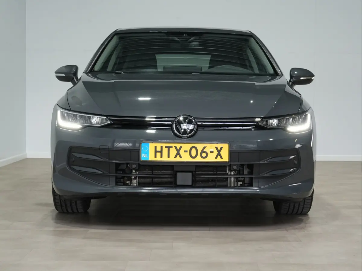 1.5 eHybrid Life Ed. | Camera | Android/Carplay | Stoel/stuurverw. | 18" 202