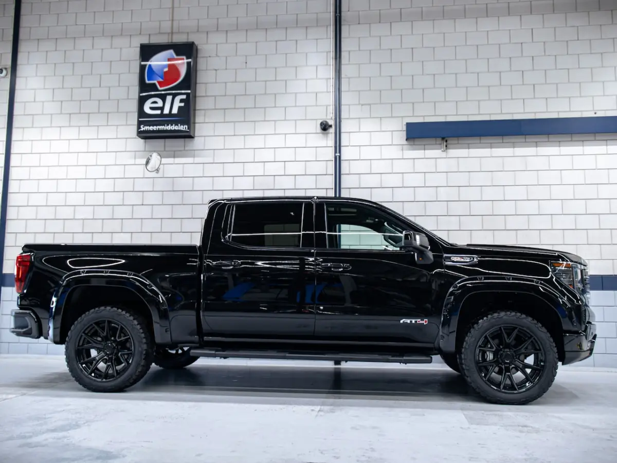 AT4 6.2L V8 | Custom