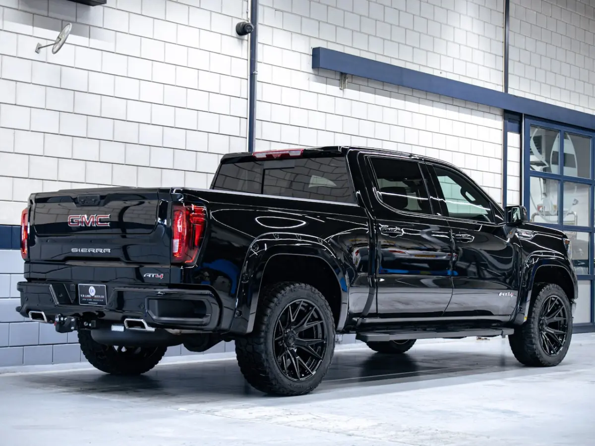 AT4 6.2L V8 | Custom