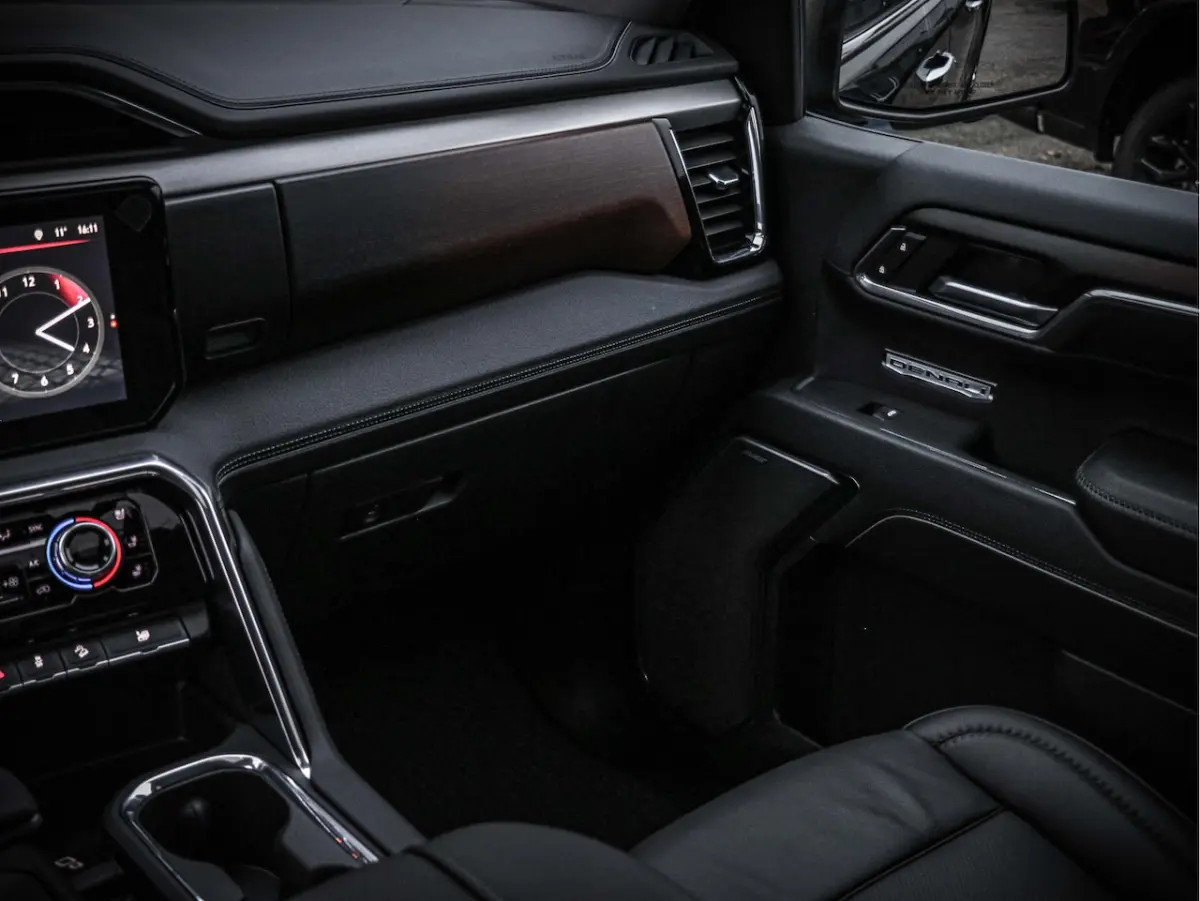 Denali Custom | Full Option | 6.2L V8
