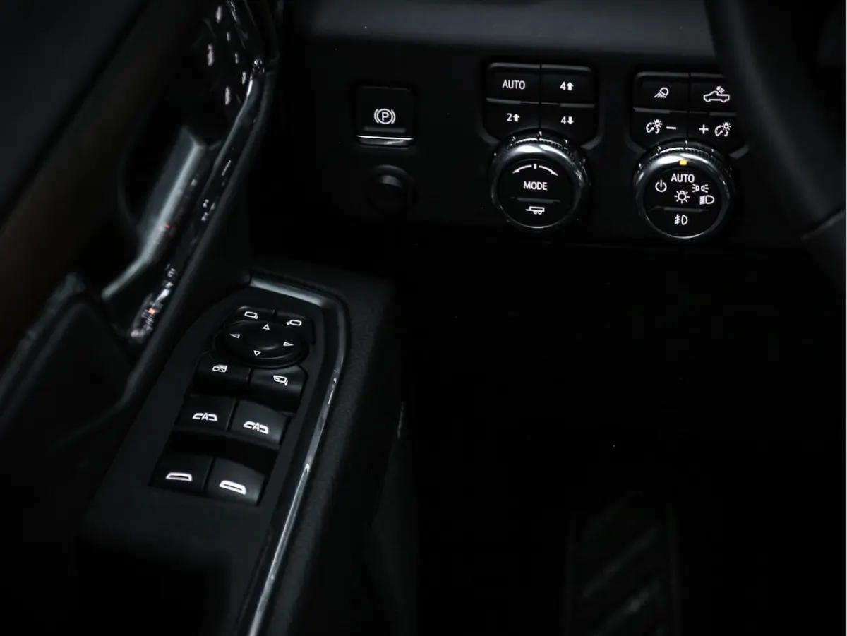 Denali Custom | Full Option | 6.2L V8