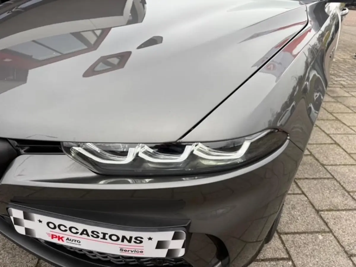 1.5T Hybrid Veloce | Navi | Camera | Cruise | 48.332 km Dealeronderhouden