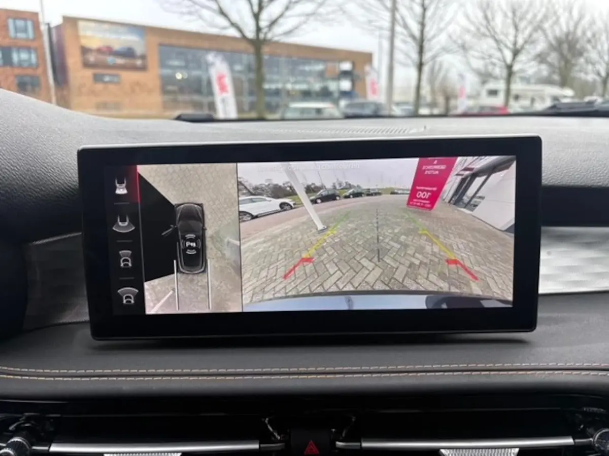 1.5T Hybrid Veloce | Navi | Camera | Cruise | 48.332 km Dealeronderhouden