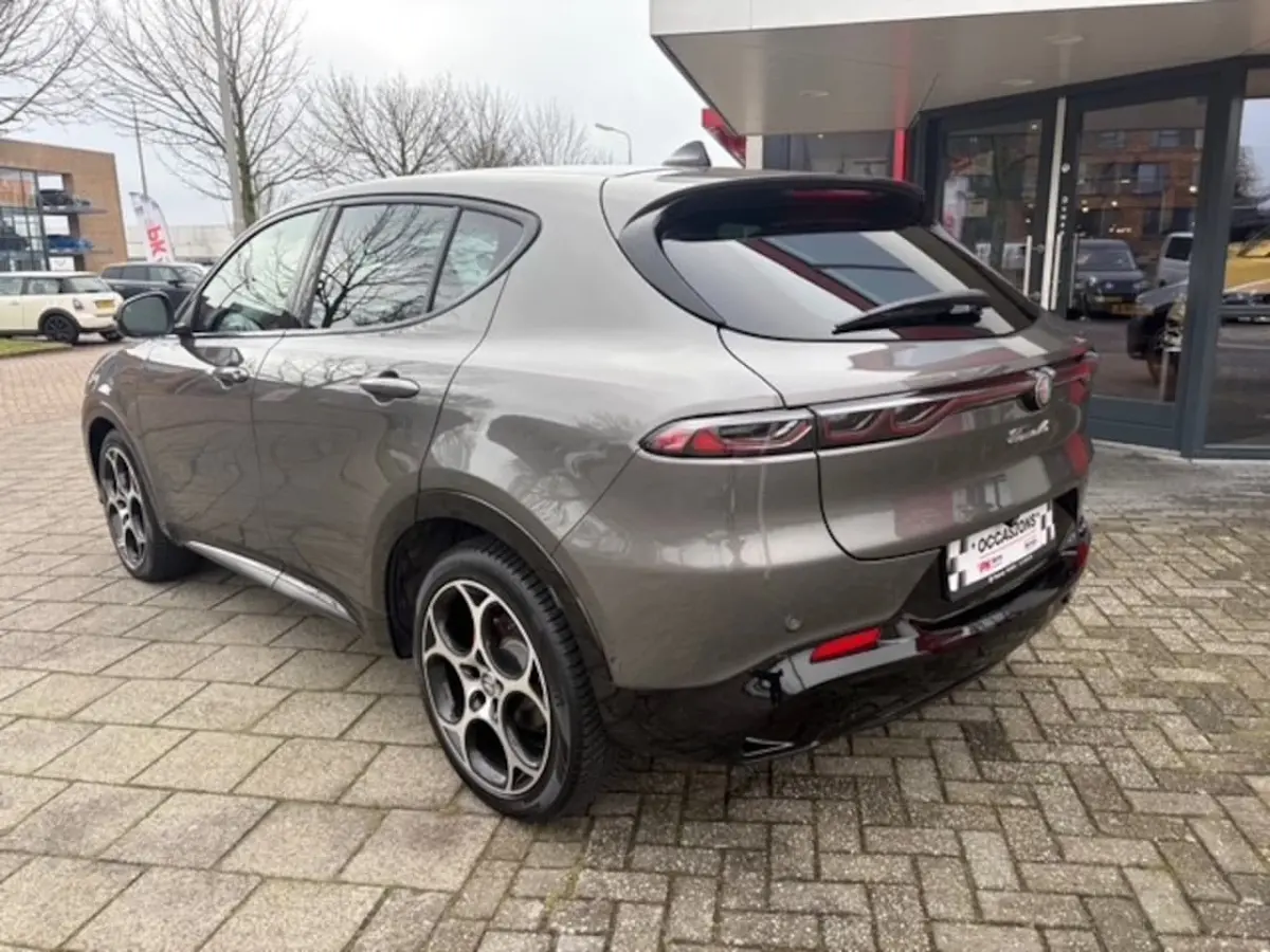 1.5T Hybrid Veloce | Navi | Camera | Cruise | 48.332 km Dealeronderhouden