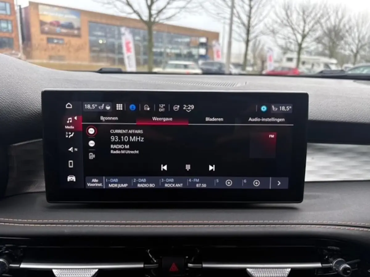 1.5T Hybrid Veloce | Navi | Camera | Cruise | 48.332 km Dealeronderhouden
