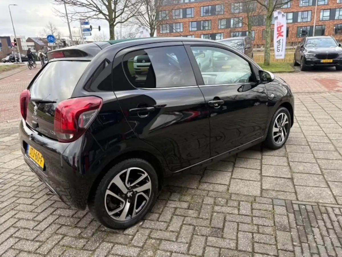 1.0 e-VTi Collection TOP | Navi | Opendak | 37.745 km Dealeronderhouden