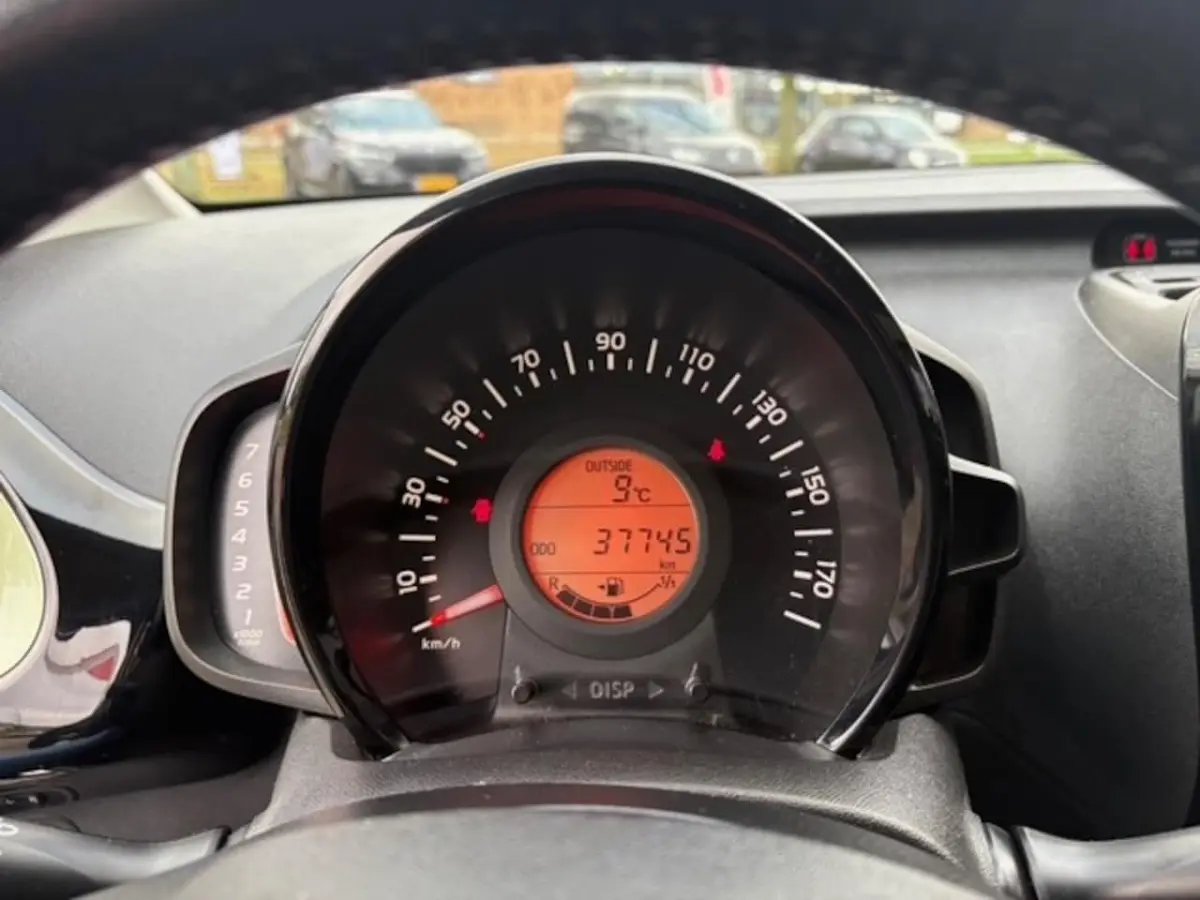 1.0 e-VTi Collection TOP | Navi | Opendak | 37.745 km Dealeronderhouden