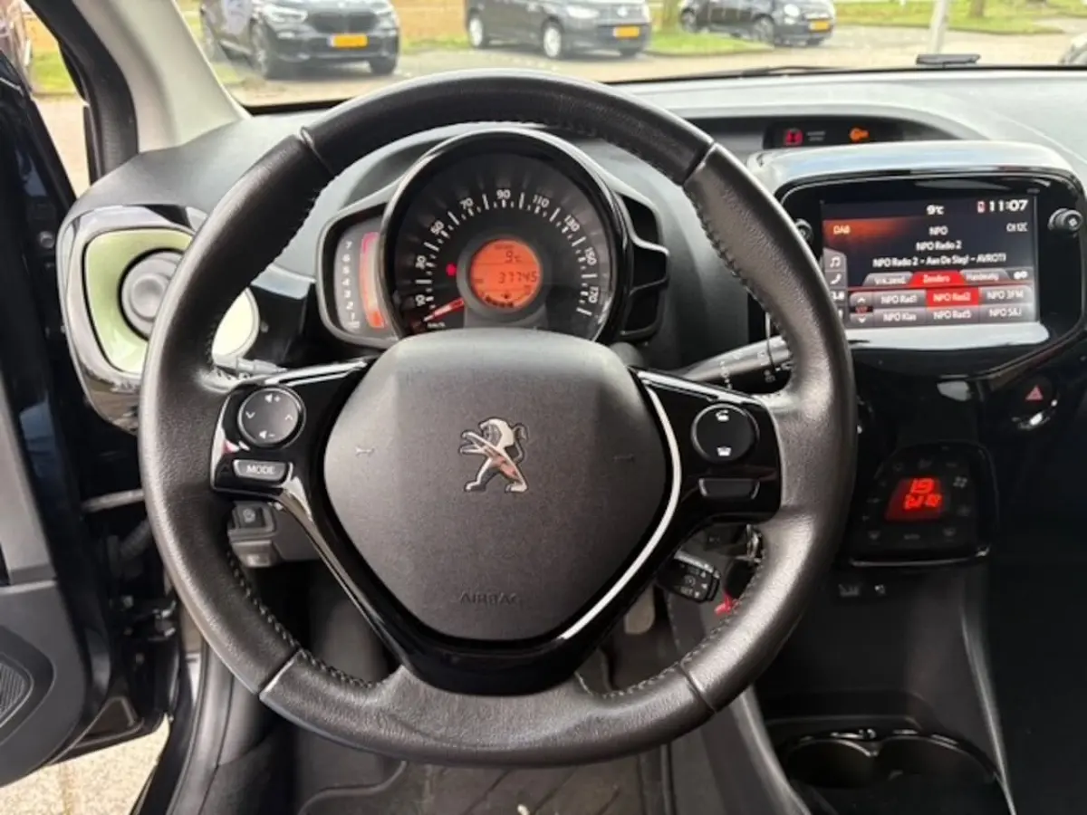 1.0 e-VTi Collection TOP | Navi | Opendak | 37.745 km Dealeronderhouden