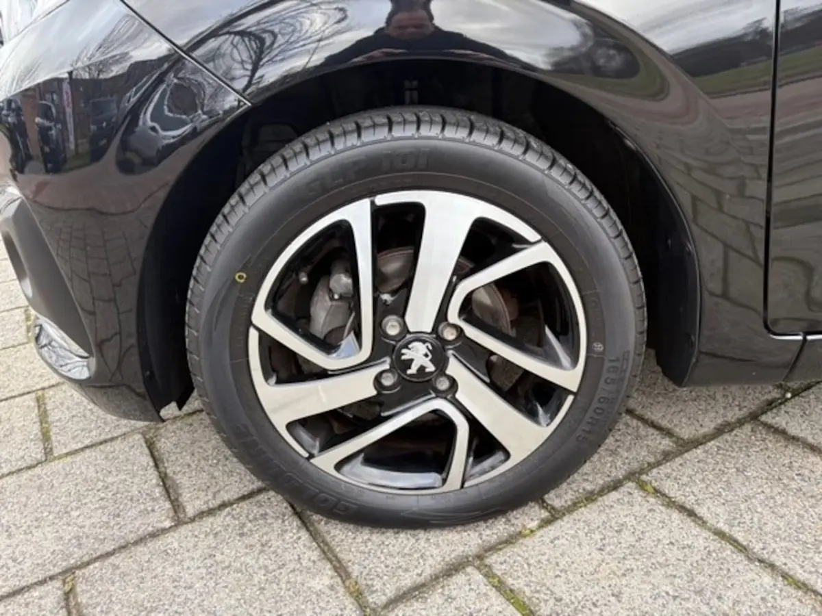 1.0 e-VTi Collection TOP | Navi | Opendak | 37.745 km Dealeronderhouden