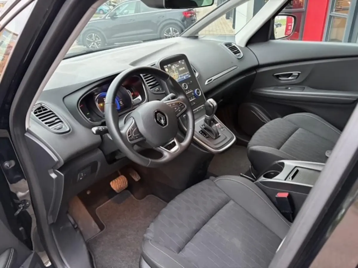 1.3 TCe Intens | Navi | Cruise | Camera | 64.776 km Dealeronderhouden