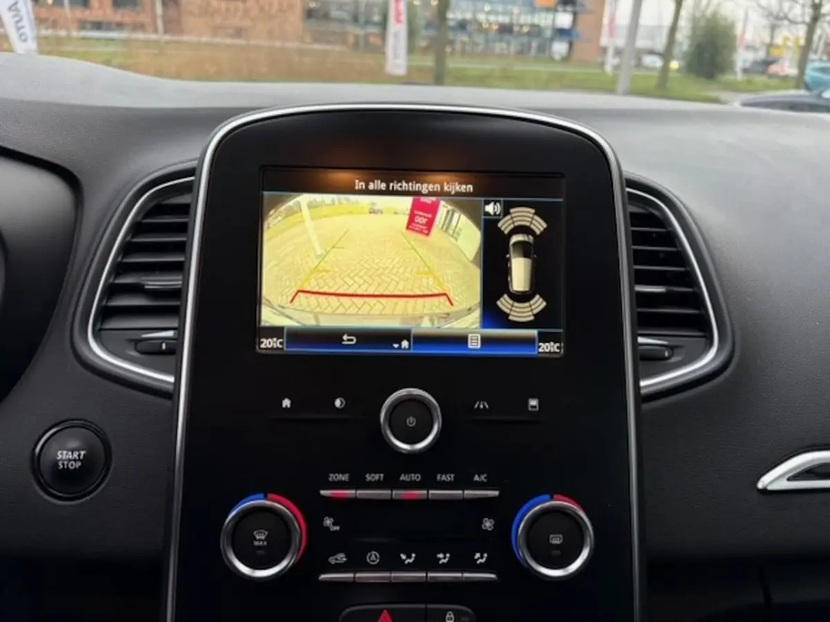 1.3 TCe Intens | Navi | Cruise | Camera | 64.776 km Dealeronderhouden