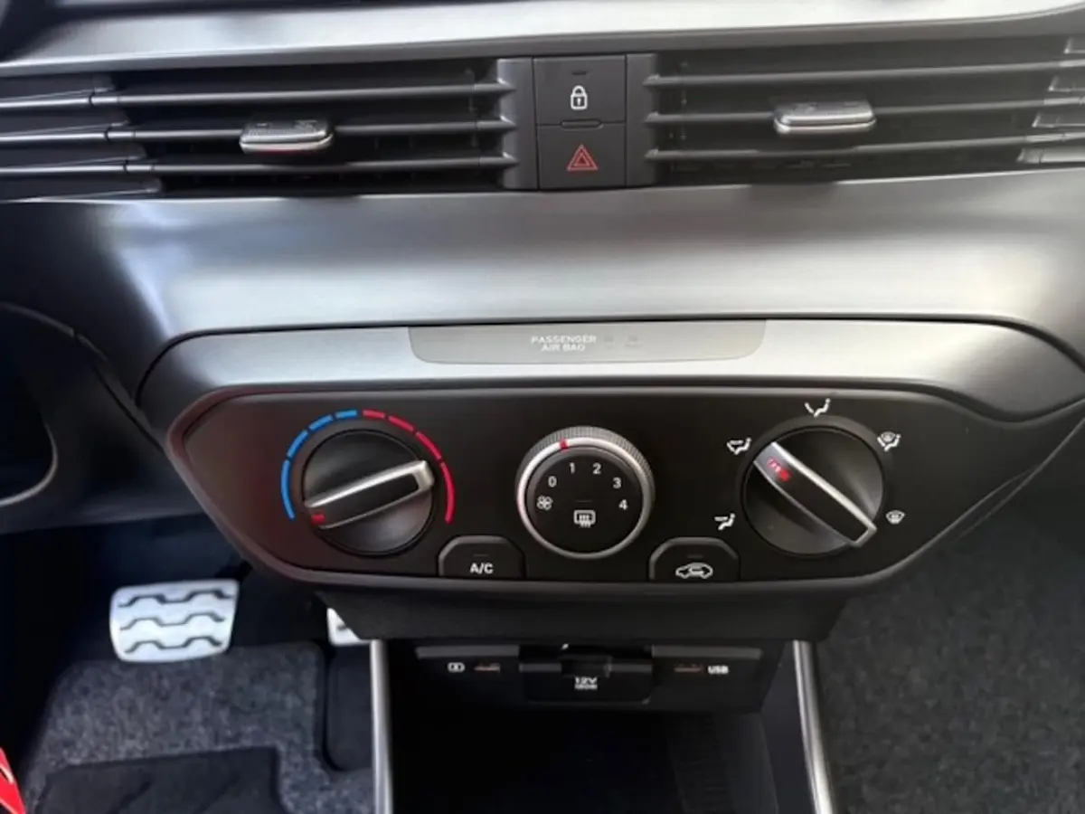 1.0 T-GDI Premium | Navi | Cruise | Camera | 48.477 km Dealeronderhouden
