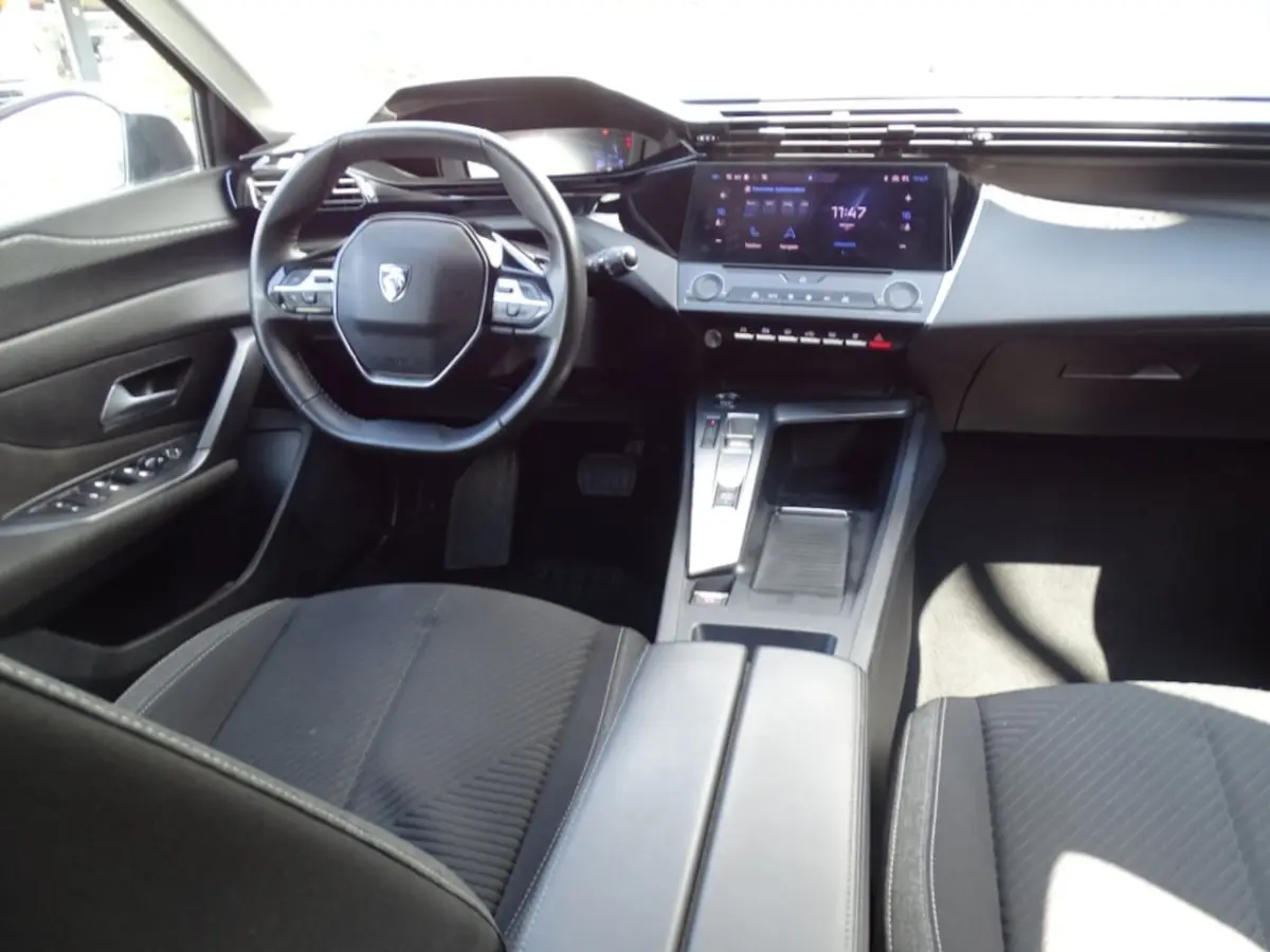 1.2 PT ACT. PACK BNS-130Pk-Automaat-Media app-carplay-Blth-Cruise