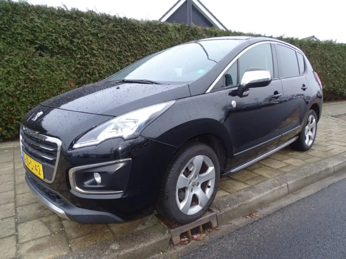Peugeot 3008 2015 Benzine Handgeschakeld leasen