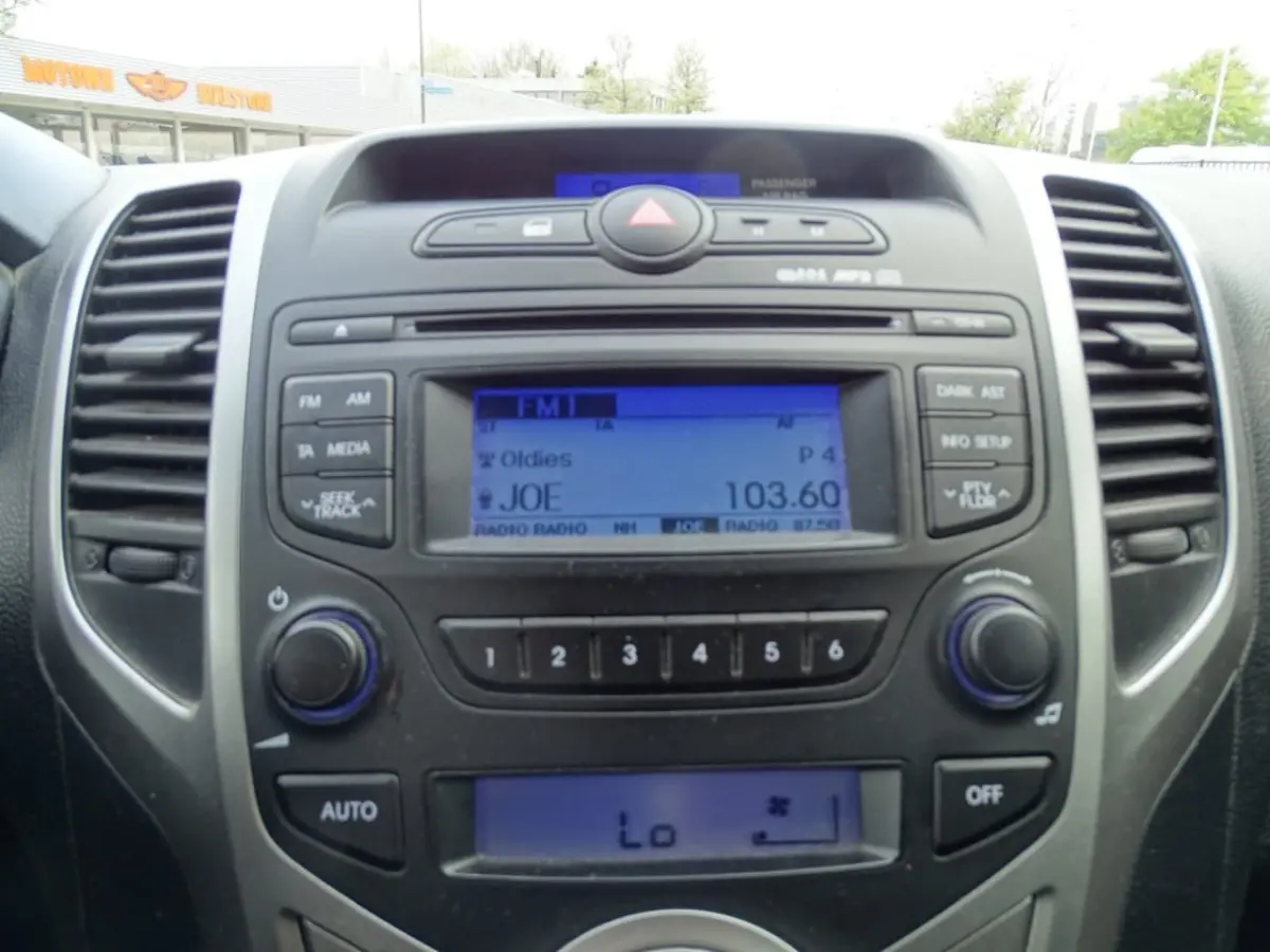 1.4I I-VISION-Clima-Cruise-Trkh-Usb-Blth