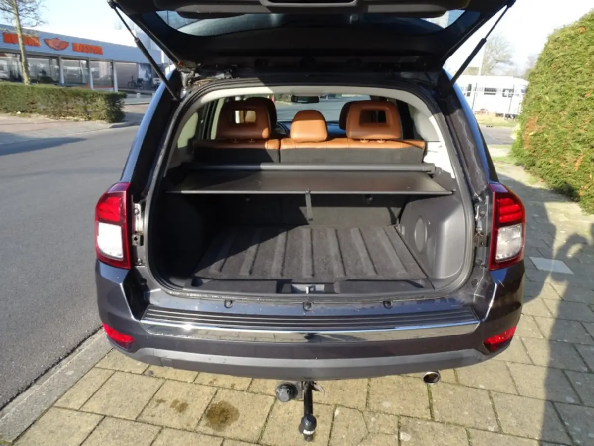 2.0 LIMITED-Came-Navi-Trkh-Blth-Cruise-Leer