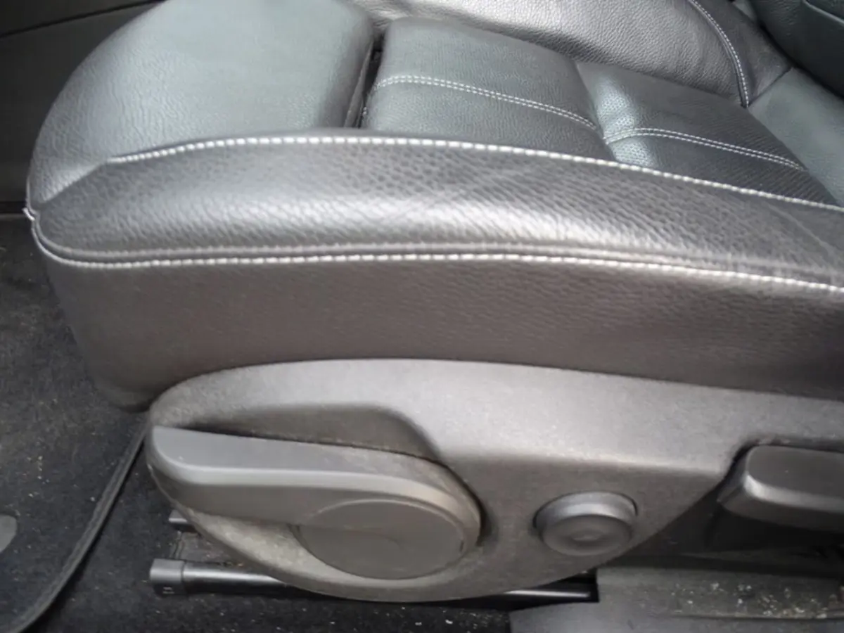 1.4 Turbo Cosmo-Navi-cruise-Blth-Pdc-Trekhaak-leer