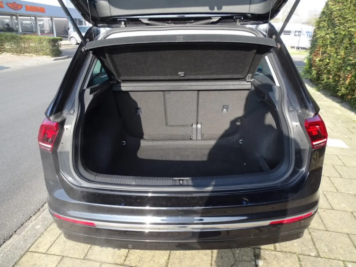 1.4 TSI R-LINE CON. SERIES-Navi-Carplay-Blth-Cruise-Clima-Pdc