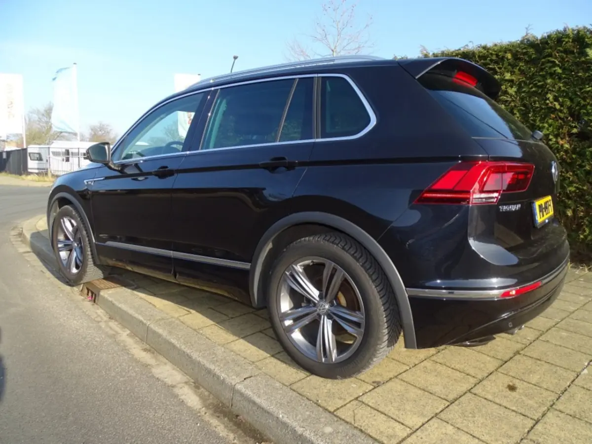 1.4 TSI R-LINE CON. SERIES-Navi-Carplay-Blth-Cruise-Clima-Pdc