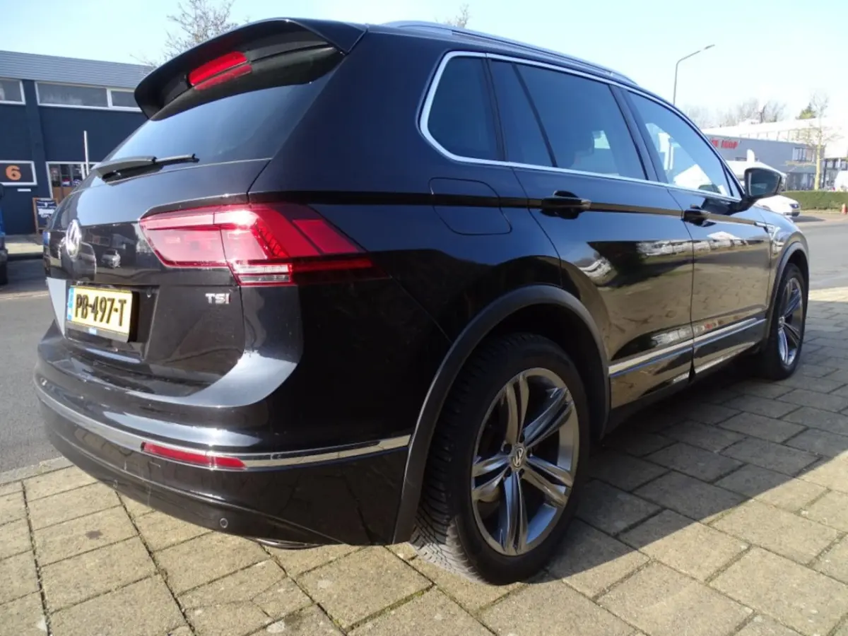 1.4 TSI R-LINE CON. SERIES-Navi-Carplay-Blth-Cruise-Clima-Pdc