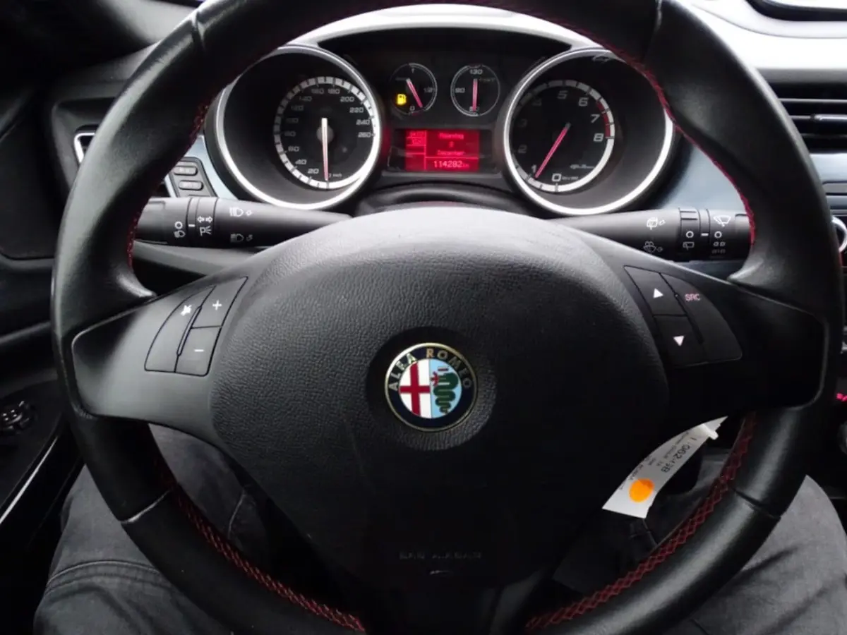 Giulietta 1.7 TBi 235 Pk Quadrifoglio Verde