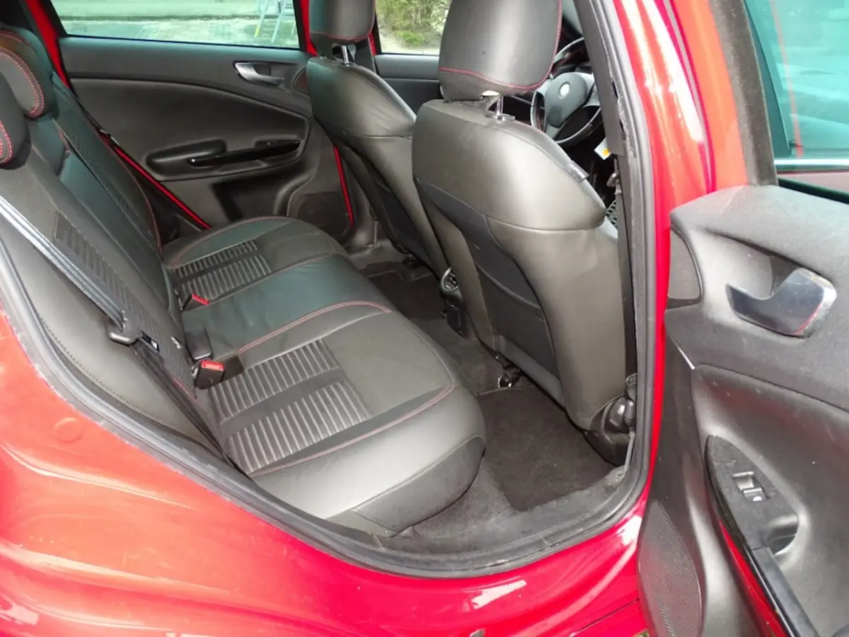 Giulietta 1.7 TBi 235 Pk Quadrifoglio Verde