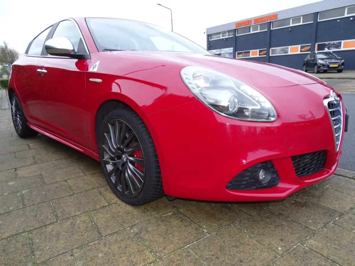 Giulietta 1.7 TBi 235 Pk Quadrifoglio Verde
