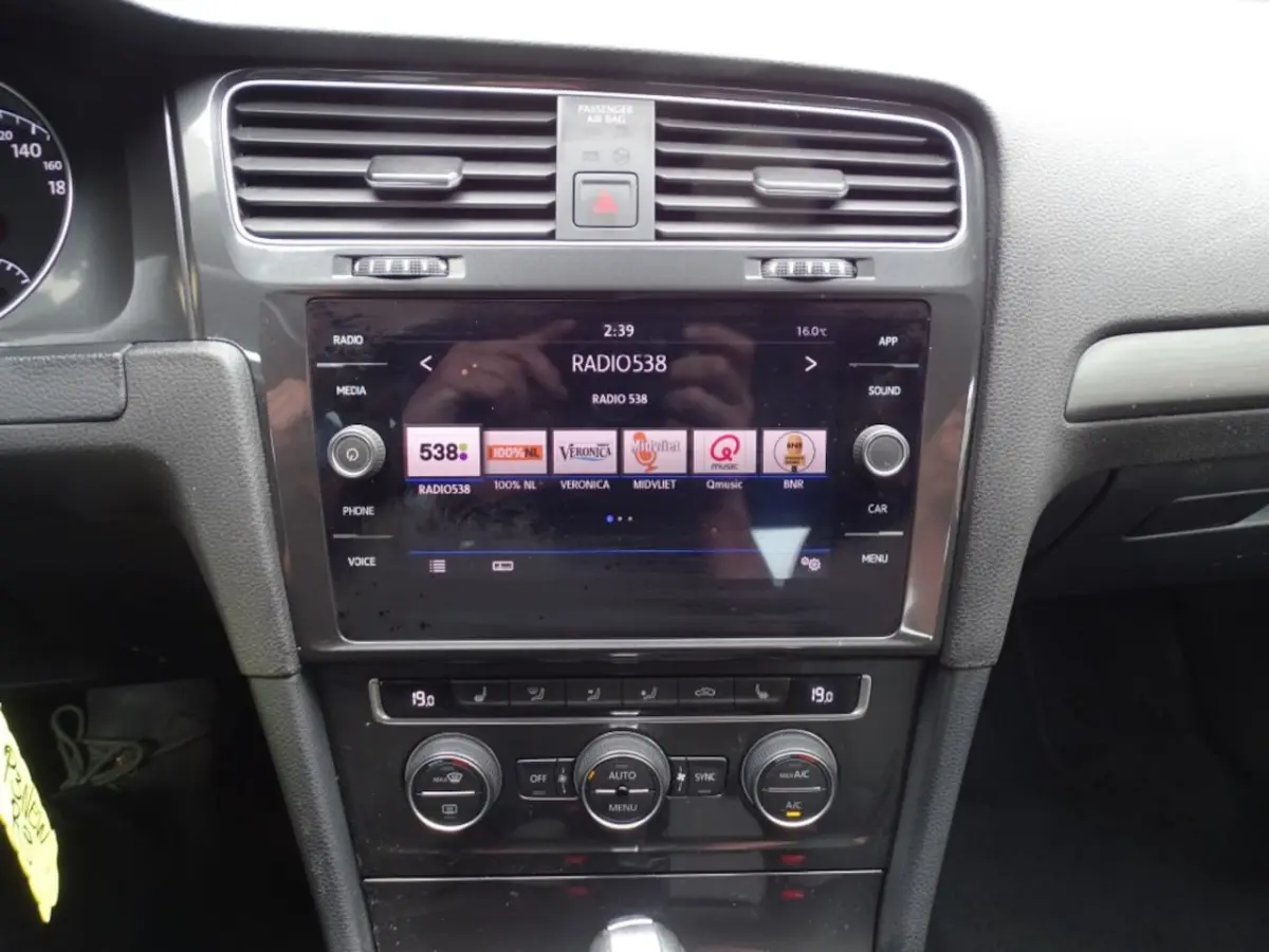 1.5 TSI CL BNS-Automaat-Carplay-Cruise-Media APP-BLTH-USB/AUX-cLIMA