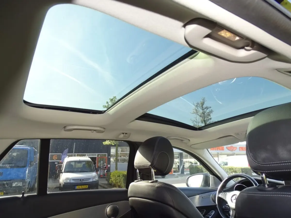 C400 AMG 4Matic Premium plus -Hlf Leer-Pano-Clima-Navi-Trkh-Led