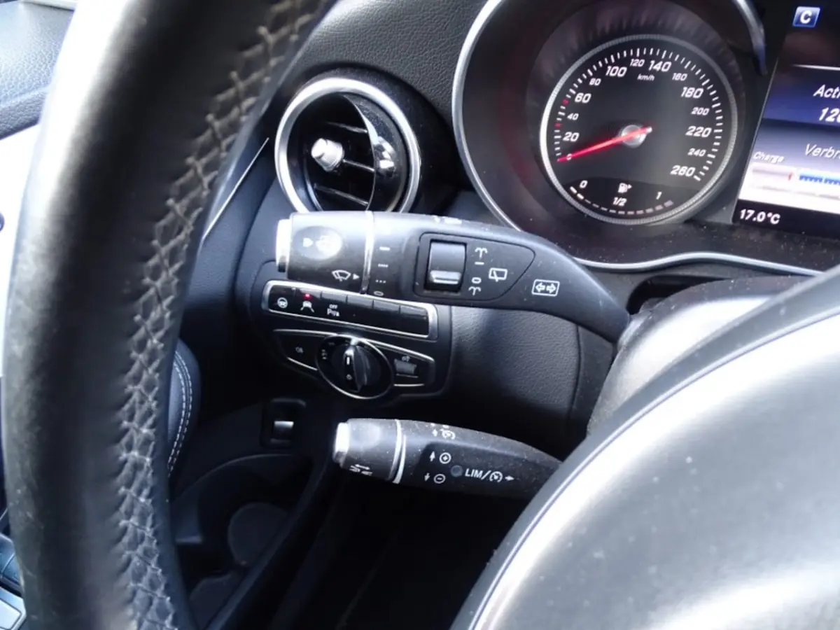 C400 AMG 4Matic Premium plus -Hlf Leer-Pano-Clima-Navi-Trkh-Led