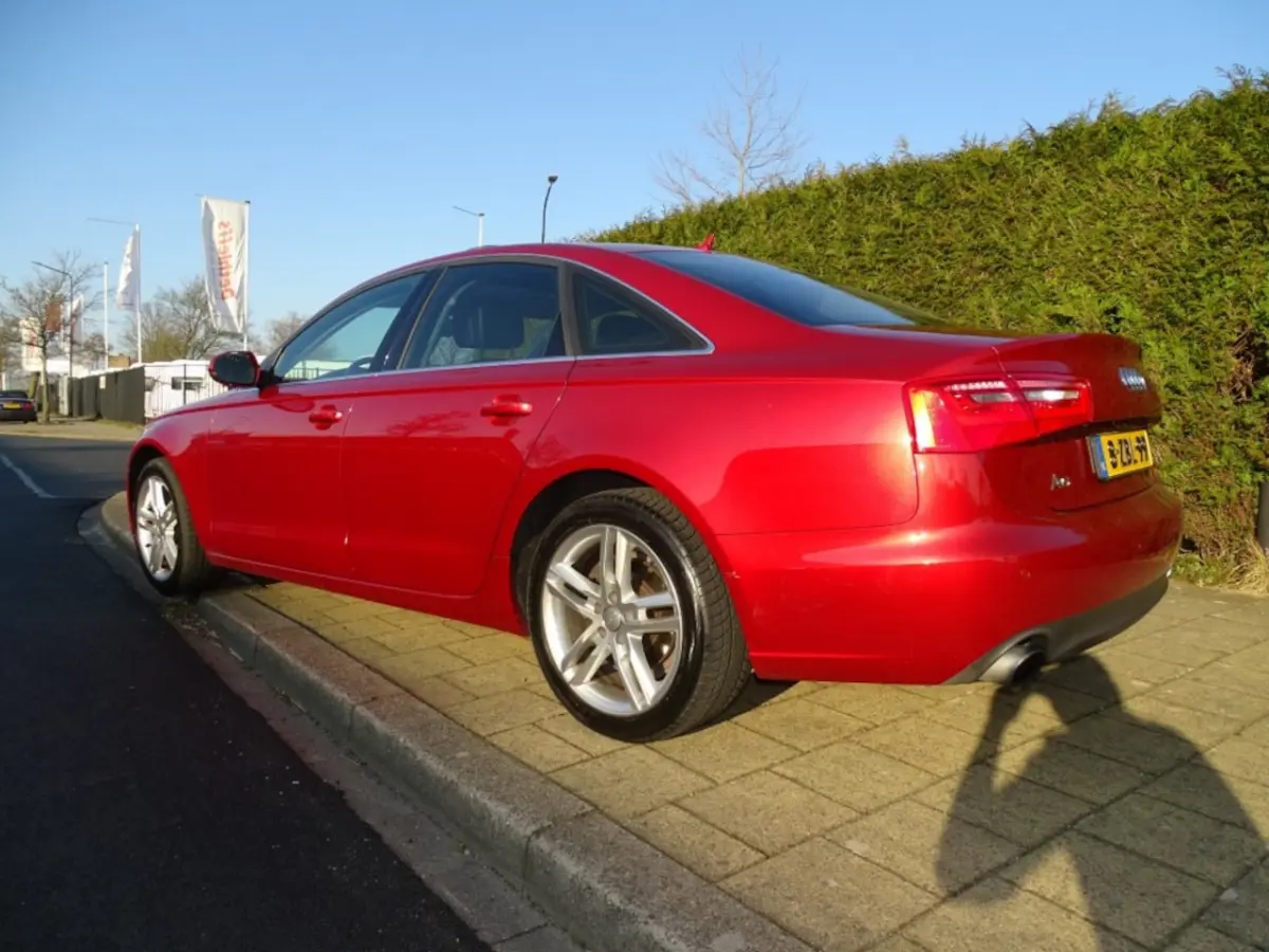 2.0 TFSI PRO LINE-Navi-Blth-Pdc-Leer-Led-aux
