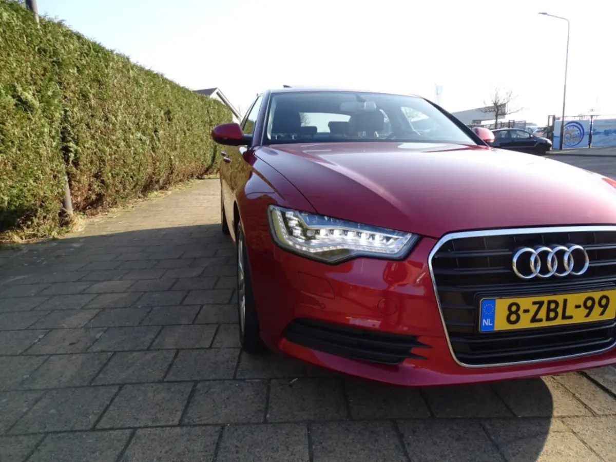 2.0 TFSI PRO LINE-Navi-Blth-Pdc-Leer-Led-aux