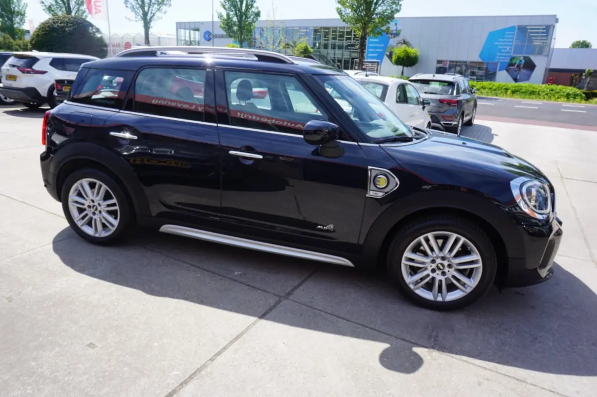 (f60) 1.5 220pk Plug-In Hybrid Essential ALL4 Aut. Cooper Camera Navigatie S E