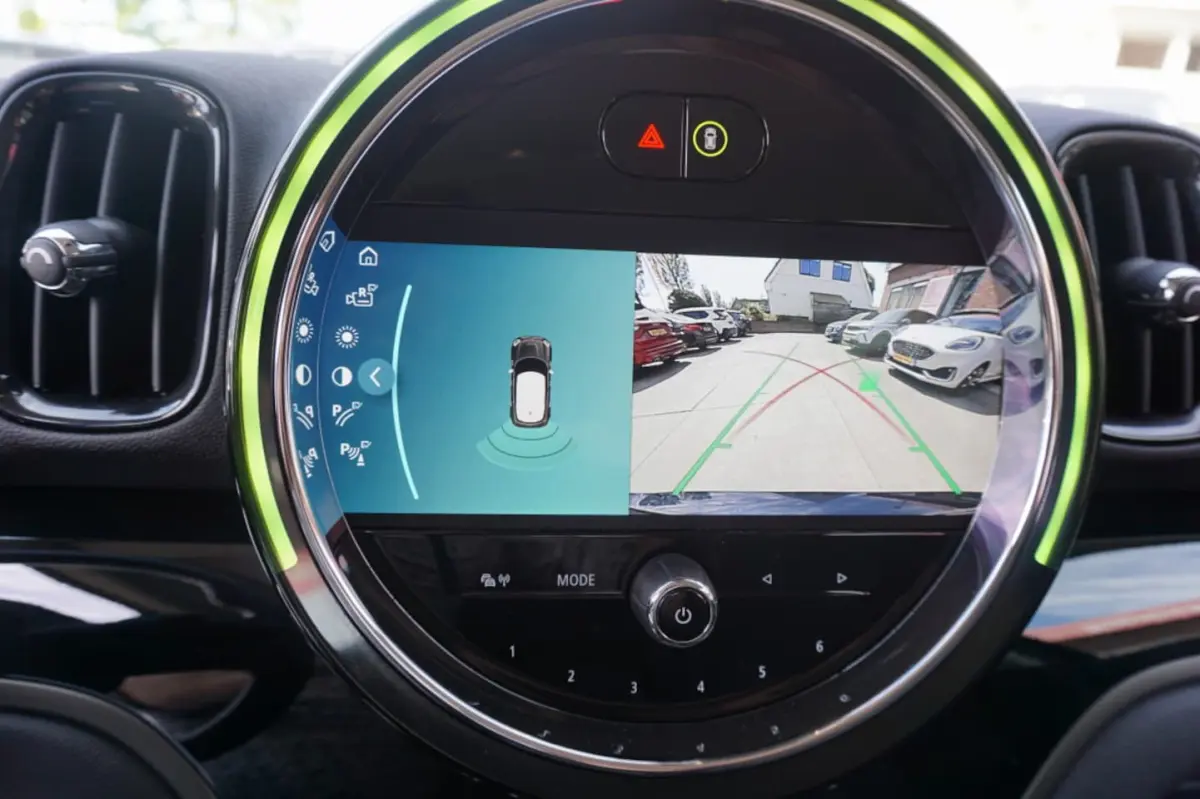 (f60) 1.5 220pk Plug-In Hybrid Essential ALL4 Aut. Cooper Camera Navigatie S E