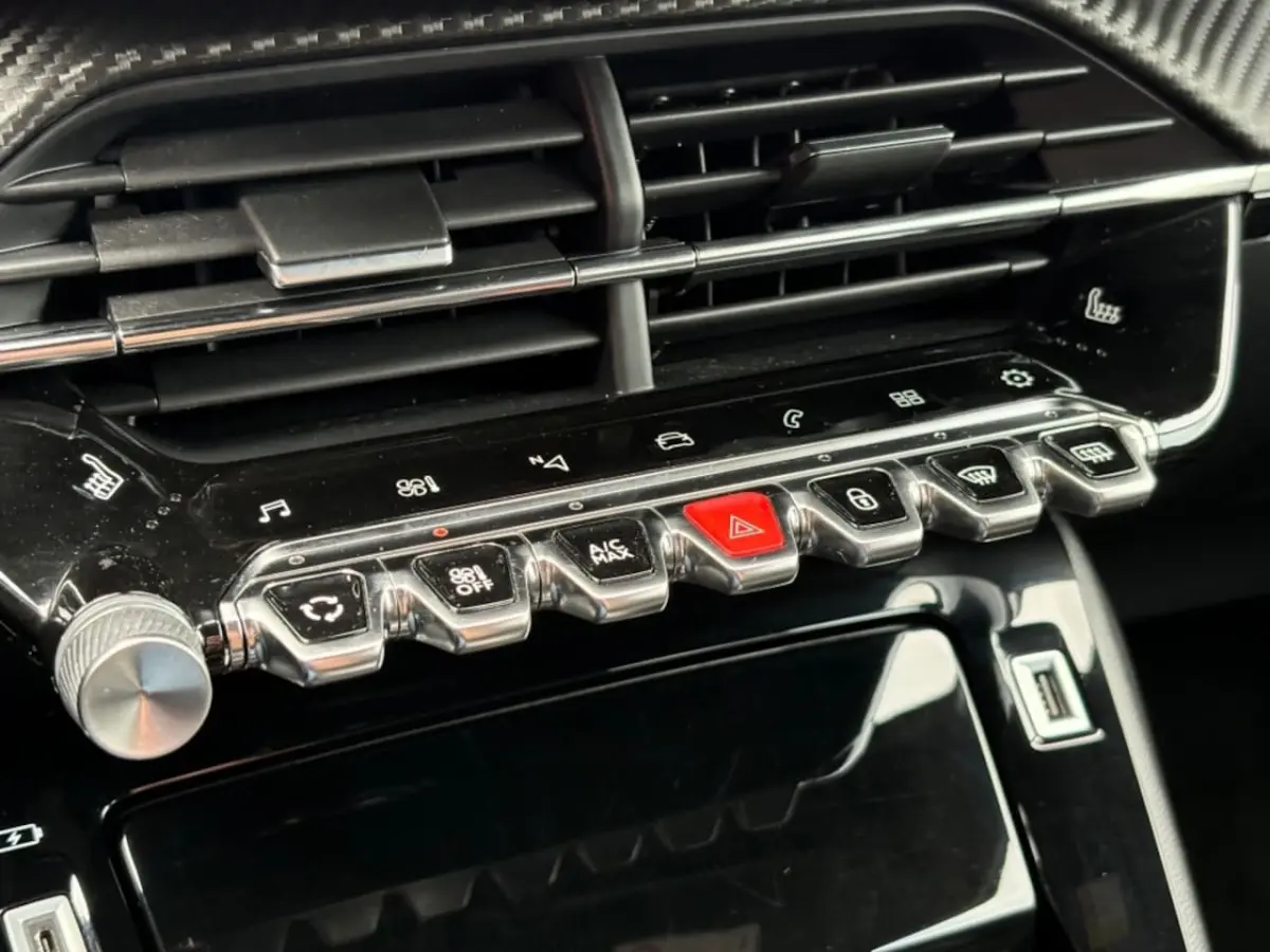 1.2 PURETECH 155PK AUT. GT+ NAVI CAMERA CARPLAY AIRCO LMV PDC