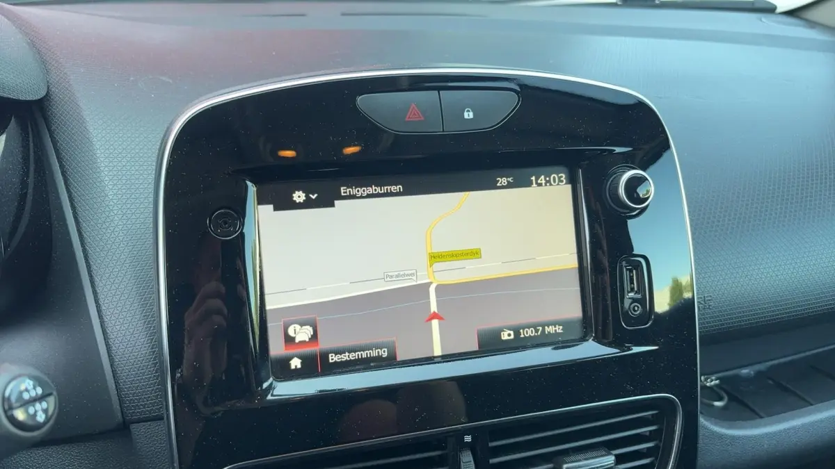 0.9 TCe Limited CARPLAY / KEYLESS / NAVI / AIRCO / PDC / DAB+ / BLUETOOTH / CRUISE / NL-AU
